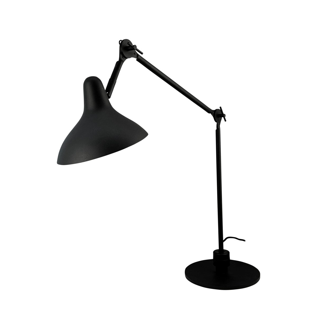 Lotus 85cm Sort skrivebordslampe Fra Dyberg Larsen - Med sin fleksible arm og justerbare skærm kan du nemt justere lyset efter behov, hvilket gør det perfekt til arbejdspladser eller klasseværelser.