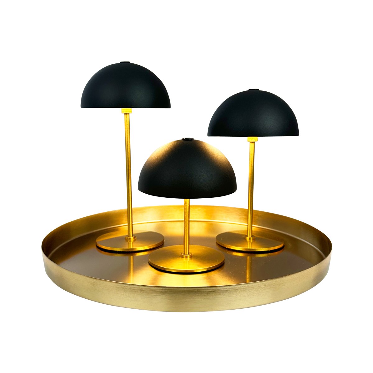 Along Sæt 20cm Sort bærbar Fra Dyberg Larsen - Langs minibordlamper i en pakke med 3 med indbygget LED og touch-teknologi tilbyder et tidl&oslash;st og harmonisk design.