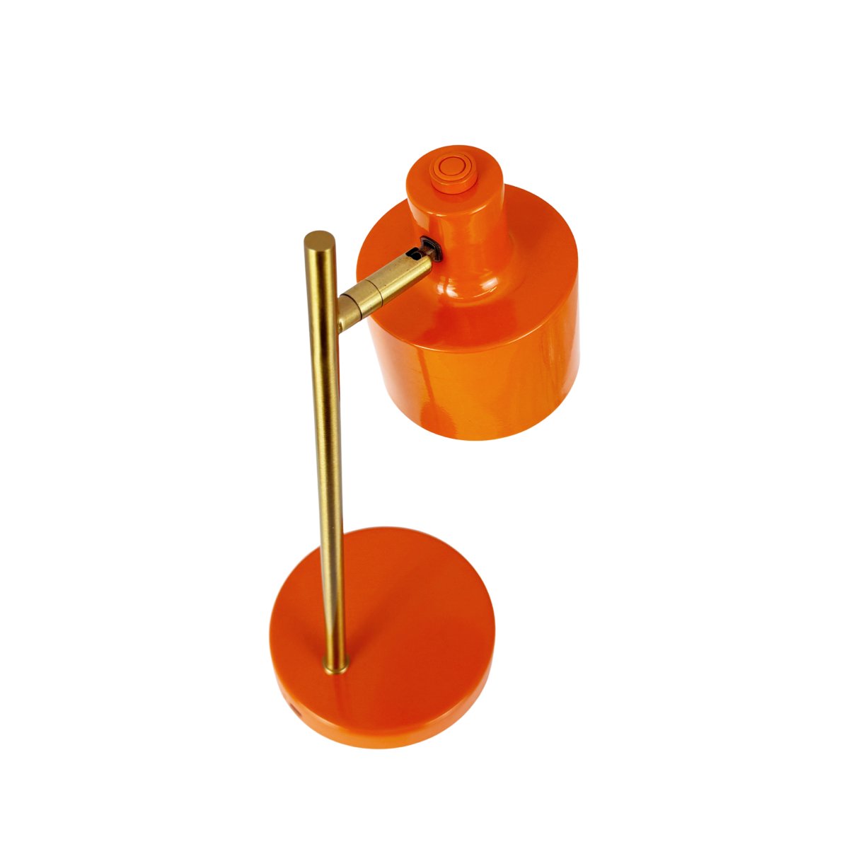 Ocean Mini 28cm Orange bærbar Fra Dyberg Larsen - Fuldt opladet p&aring; cirka 6 timer, og den lyser i op til 20 timer ved laveste lysstyrke og op til 4 timer ved h&oslash;jeste.
