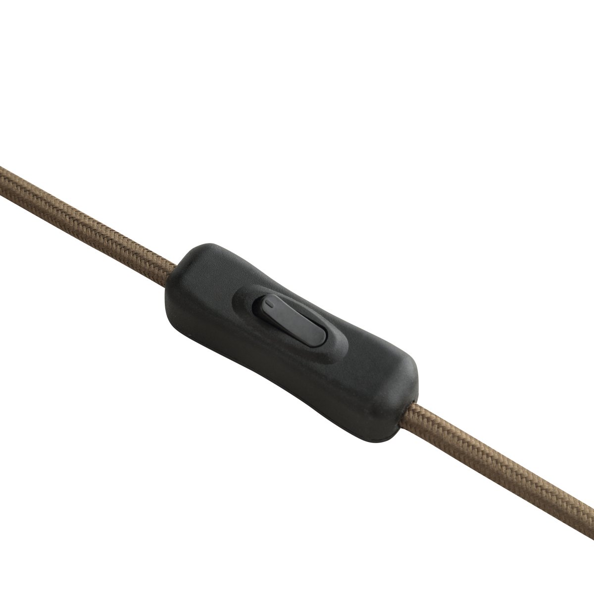 Lakewood 46cm Brun skrivebordslampe Fra Brilliant - Lakewood bordlampe kombinerer brunt metal med lyst, riflet træ og skaber et varmt og naturligt udtryk.