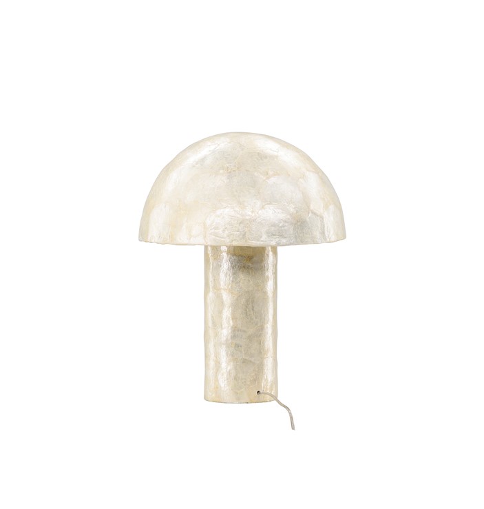 Lindön 48cm Beige bordlampe Fra Venture Design - Placer den p&aring; et sidebord eller en byr&aring; og lad Lind&ouml;n tilf&oslash;je et moderne og elegant touch til din indretning.