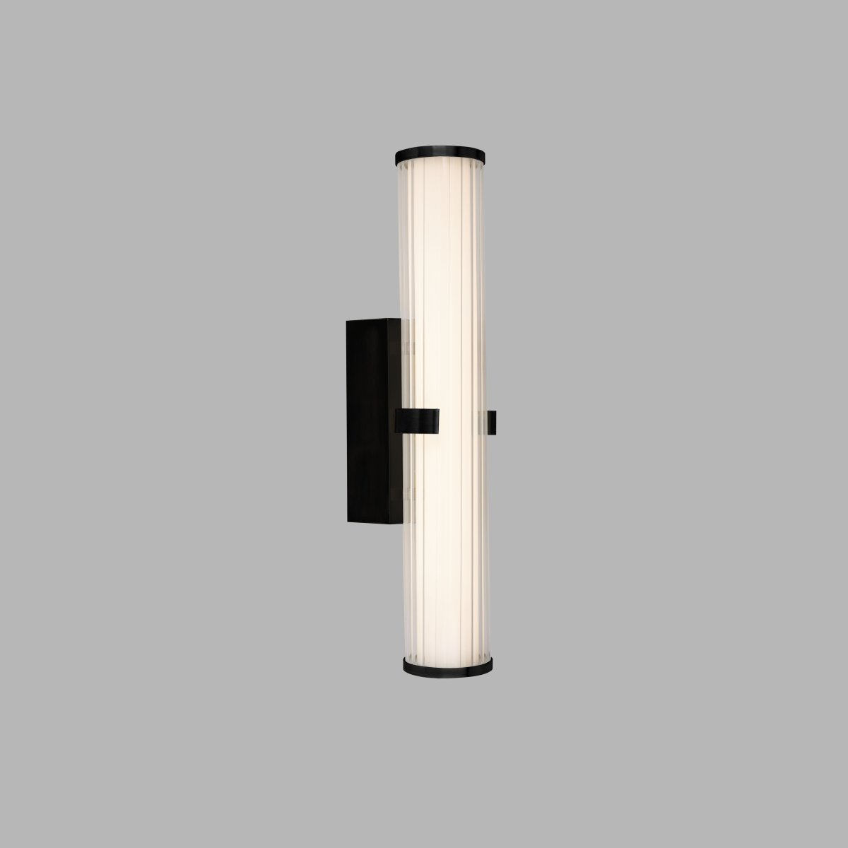 Clamp 43cm Sort badeværelseslampe Fra Searchlight - Den sorte finish giver en elegant kontrast og gør, at lampen falder perfekt ind i både moderne og klassiske miljøer.