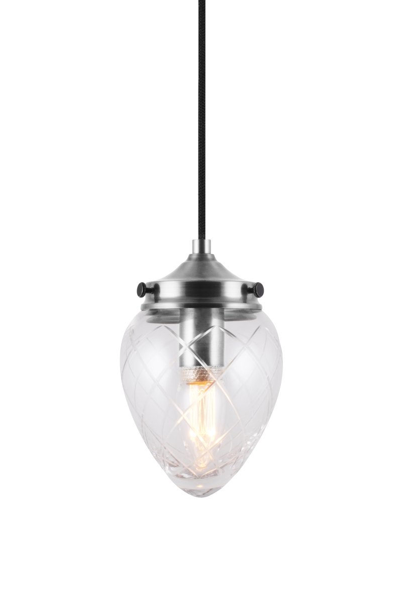 Juni Ø10 Antik stål/transparent vindueslampe Fra Globen Lighting - Juni med sit smukke slebne glas og metalskærm tager dig tilbage i tiden til starten af 1900-tallet.