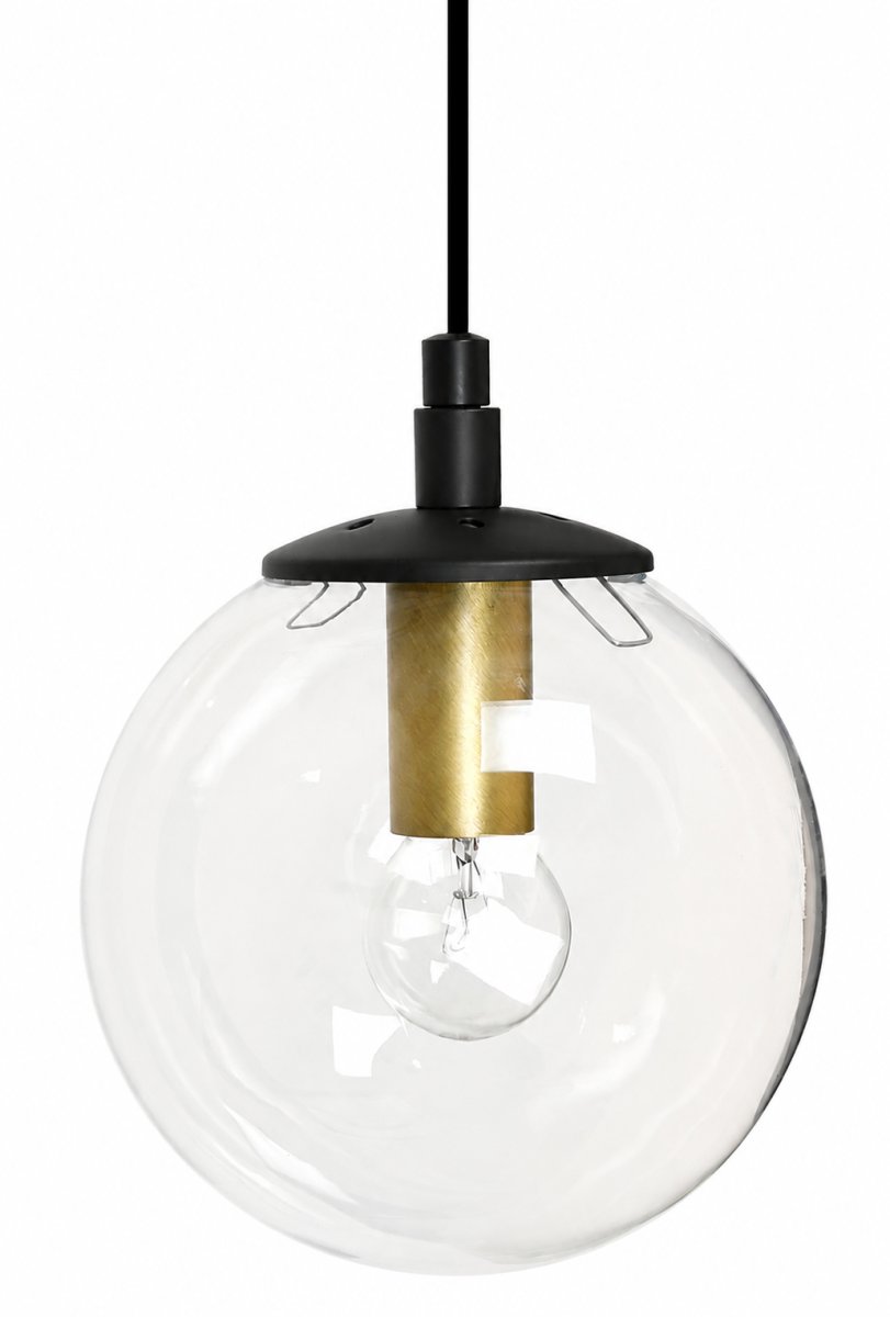 Zoom billede af Perla W Ø16 Messing loftslampe Fra Hallbergs - Perla äer en smuk loftslampe designet af Åsa Ingrosso.