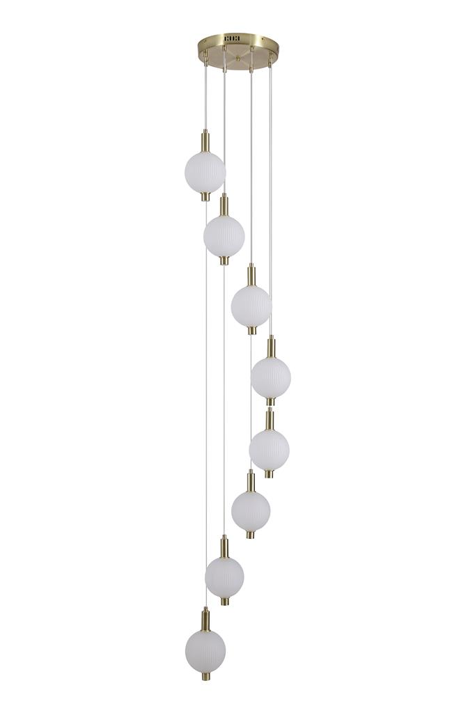 Luminique Ø50 Messing loftslampe Fra Searchlight - Lampen er lavet af metal med en satinmat finish og har otte sk&aelig;rme i matteret glas med integreret LED.