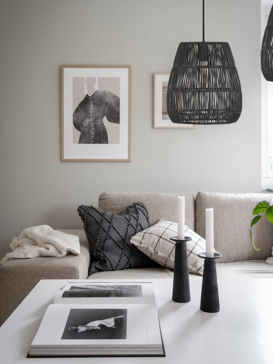 Saigon Ø38 Sort loftslampe Fra PR Home - 1,2m med E27 lampeholder og loftskål til krogophæng.