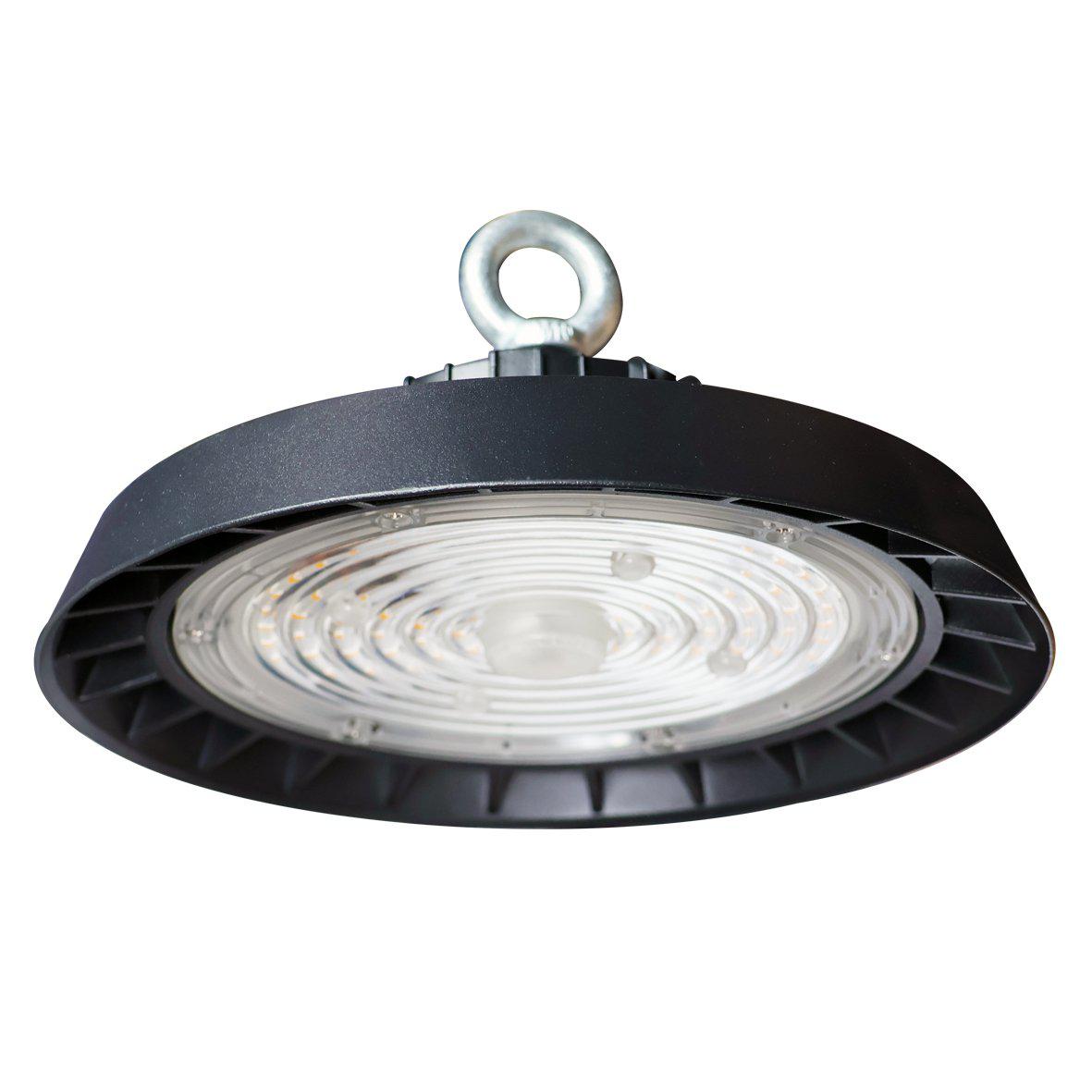 Highy High Bay 100W 4000K Sort Fra Designlight - Highy giver dig et overkommeligt alternativ til generel belysning af større områder uden at gå på kompromis med lyskvaliteten.