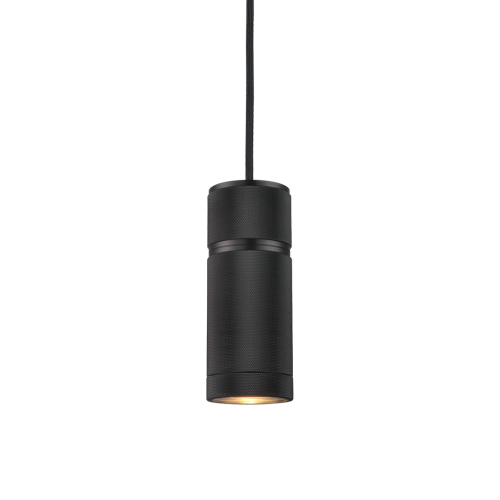Halo Ø6 Sort loftslampe Fra Halo Design - Halo er en stilfuld og moderne loftspendel med et minimalistisk design, der passer perfekt ind i det trendy hjem.