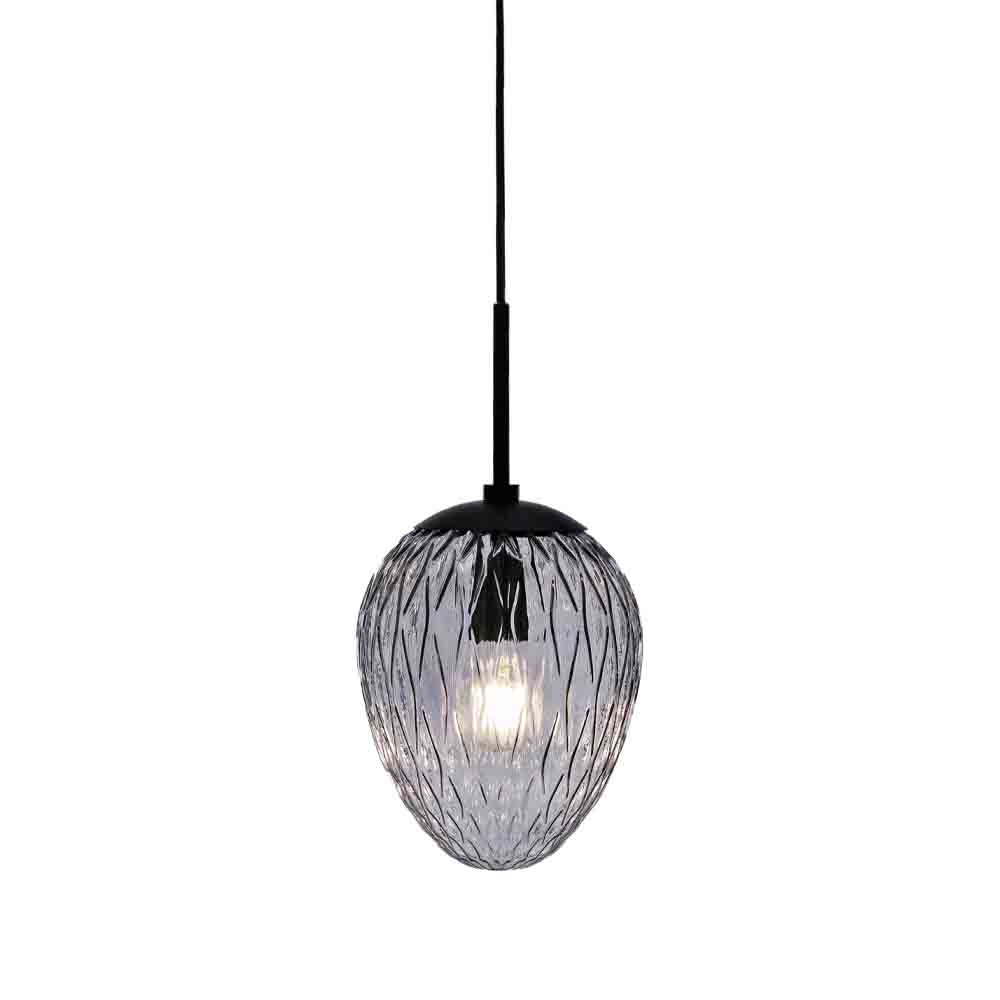 Woods Ø20 Røg loftslampe Fra Halo Design - Woods er en pendel, der kombinerer elegance og naturlig inspiration.
