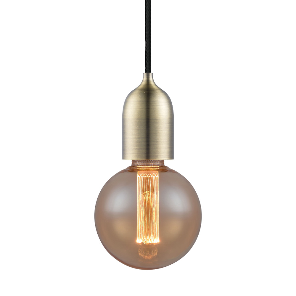 Classic Ø5 Antik messing loftslampe Fra Halo Design - Klassisk ophæng lavet af metal med en antik messingfinish.
