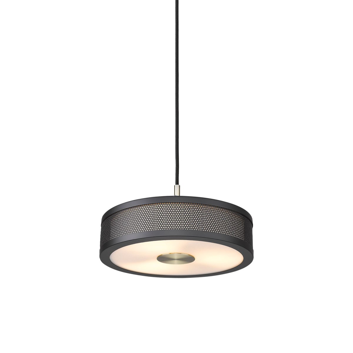 Frame Ø24 Sort loftslampe Fra Halo Design - Detaljerne s&aring;som den indvendige stofsk&aelig;rm, strejf af antik messing og det ydre h&aring;ndholdte m&oslash;nster g&oslash;r denne serie af lamper &aelig;stetisk unik.