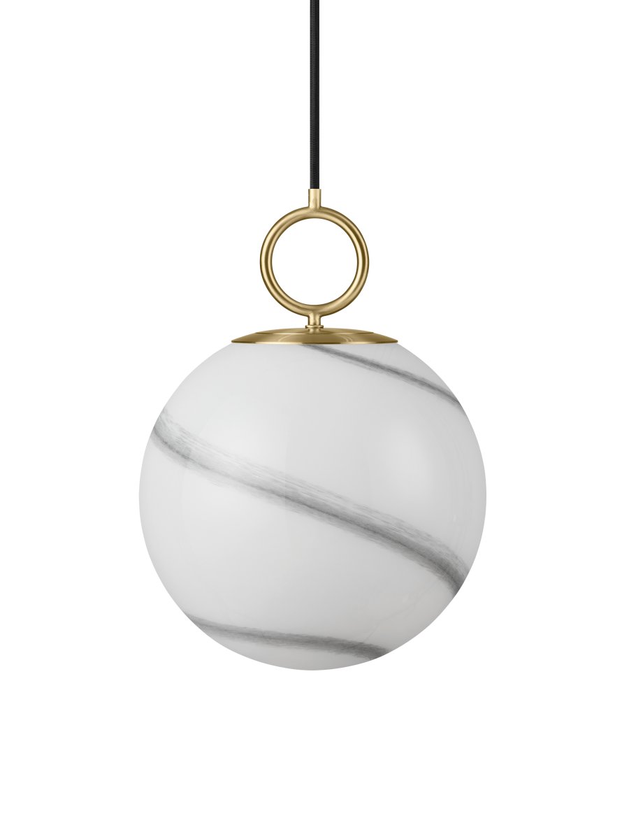 Stockholm Ø25 Grå loftslampe Fra Halo Design - Loftlampen Stockholm er en elegant og sofistikeret lyskilde, der løfter din indretning til et nyt niveau.