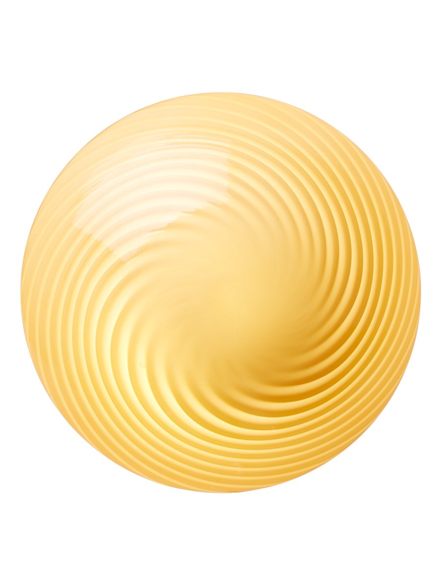 Mini Mush 17cm Orange bordlampe Fra Halo Design - Den unikke, v&aelig;gformede sk&aelig;rm giver en bl&oslash;d og behagelig lysspredning, perfekt til at skabe en hyggelig atmosf&aelig;re i ethvert rum.