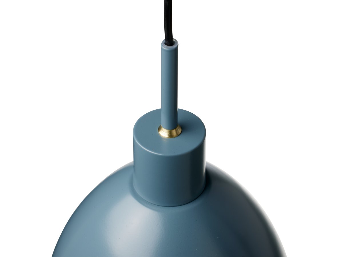 Rock Ø20 Petroleum loftslampe Fra Halo Design - Rock er en lampe, der kombinerer funktionalitet med et trendy look &ndash; perfekt til at løfte din indretning.