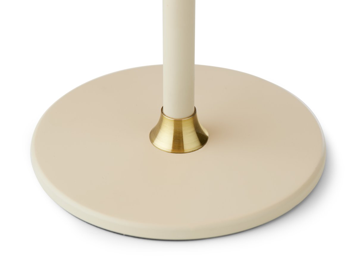 Moon Light 27cm Fløde bærbar Fra Halo Design - Det genopladelige batteri giver fleksibilitet og med det medf&oslash;lgende USB-kabel kan du nemt oplade det.
