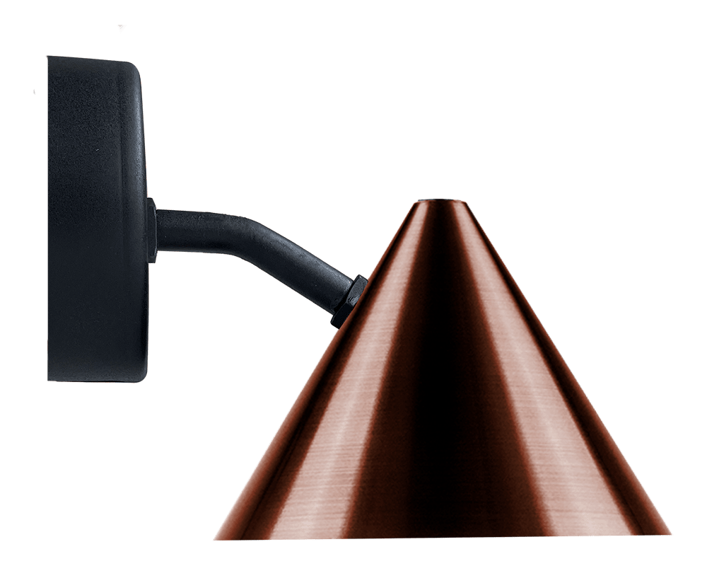 Tratt MIcro LED Mørk oxideret kobber udendørslampe Fra Westal - Med en udskiftelig LED-enhed (600 lm), smarte ind- og udgange samt en hurtigtilslutningsklemme er installationen hurtig og nem.