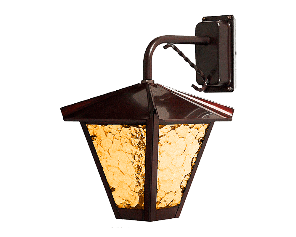 Zoom billede af Gustav ned Oxideret kobber udendørslampe Fra Westal - V&aelig;lg mellem en opadg&aring;ende eller nedadg&aring;ende lanterne i lakeret og anti-rust finish, eller i storsl&aring;et oxideret kobber.