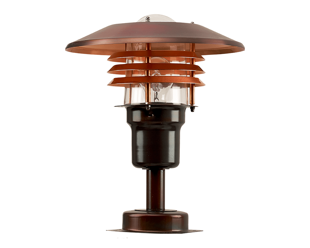 Tellus 33cm Rå kobber Fra Westal - Armaturet er egnet til udendørs brug med en IP44-klassificering og er udstyret med en E27-fatning.