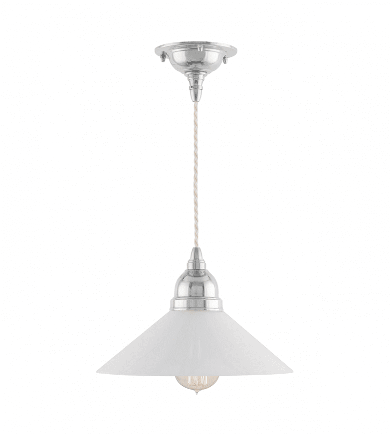 Byström 60 Nikkel Fra Karlskrona lampfabrik - Bystr&ouml;m &auml;r ett sladdupph&auml;ng med ett n&aring;got modernare formspr&aring;k, med inspiration fr&aring;n den tidiga modernismen p&aring; 1920- och 30-talet - dock fortfarande tillverkad helt i m&auml;ssing med f&ouml;rnicklad yta och f&ouml;rsedd med den klassiska tvinnade knoppledningen.