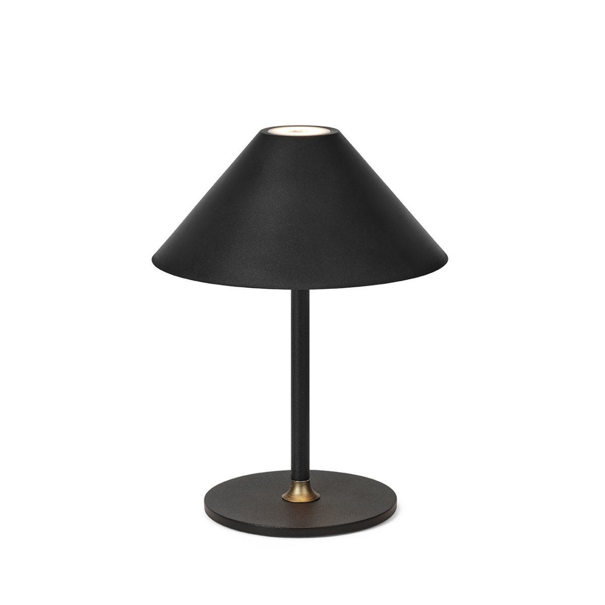 Hygge 20cm Sort bærbar Fra Halo Design - Lampen drives af batteri og lyser op til 7 timer efter fuld opladning i 4&ndash;5 timer; USB-kabel til opladning medfølger.