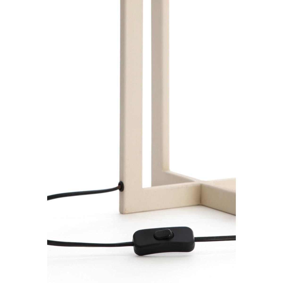 Mace 46cm Cremet hvid lampefod Fra Light & Living - 