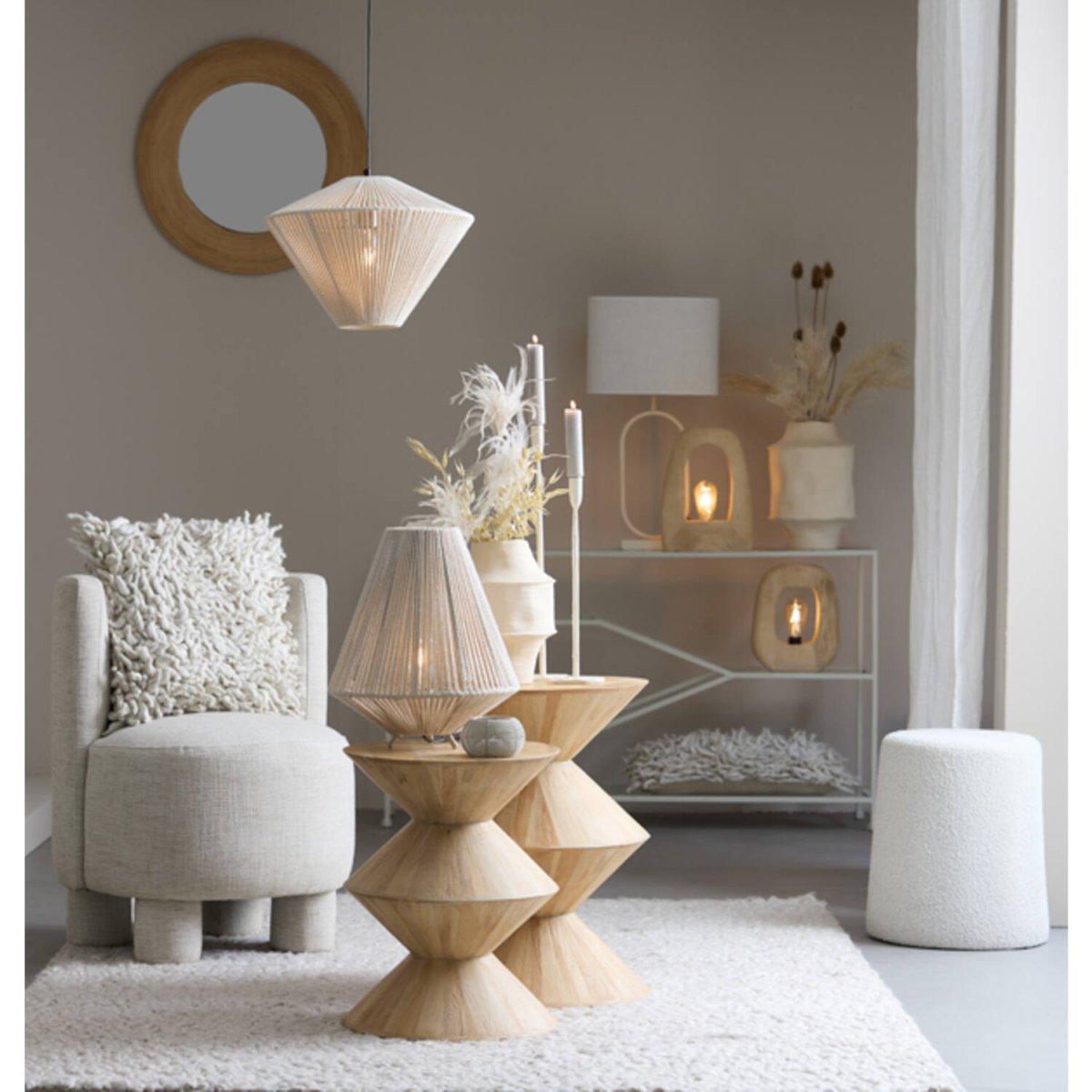 Jamiri 45cm Cremet hvid lampefod Fra Light & Living - 