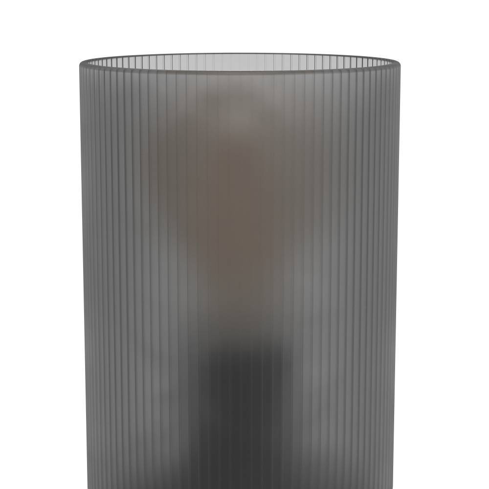 Colomera 20cm Sort bordlampe Fra Eglo - Det minimalistiske look og sofistikerede farvetone gør denne lampe til en tidløs interiørdetalje, der passer ind i ethvert miljø.