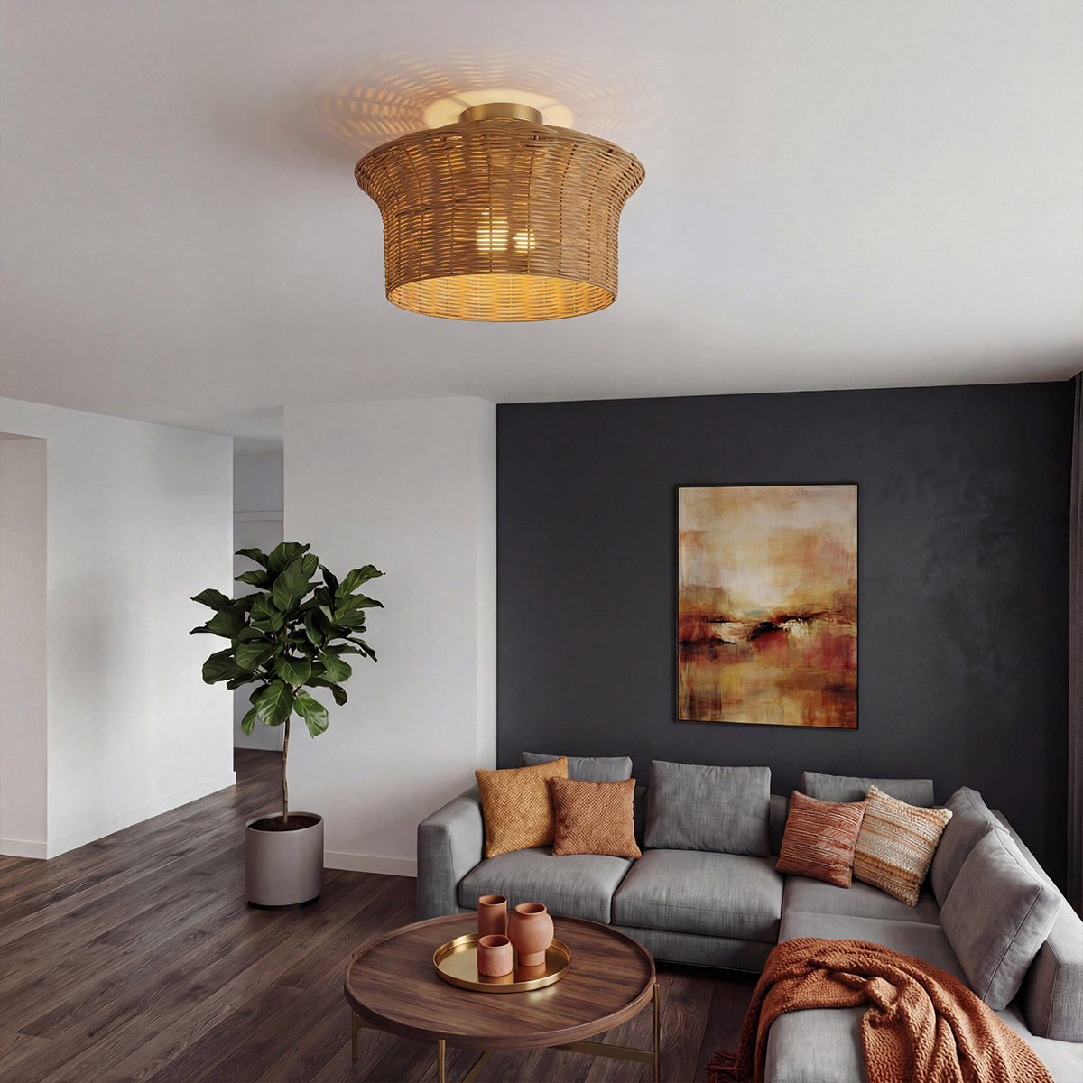 Kai Ø40 Natur plafond Fra Elstead Lighting - Den naturfarvede rotting giver lampen et varmt og hyggeligt udtryk, mens detaljerne i b&oslash;rstet guldfinish skaber en flot kontrast.