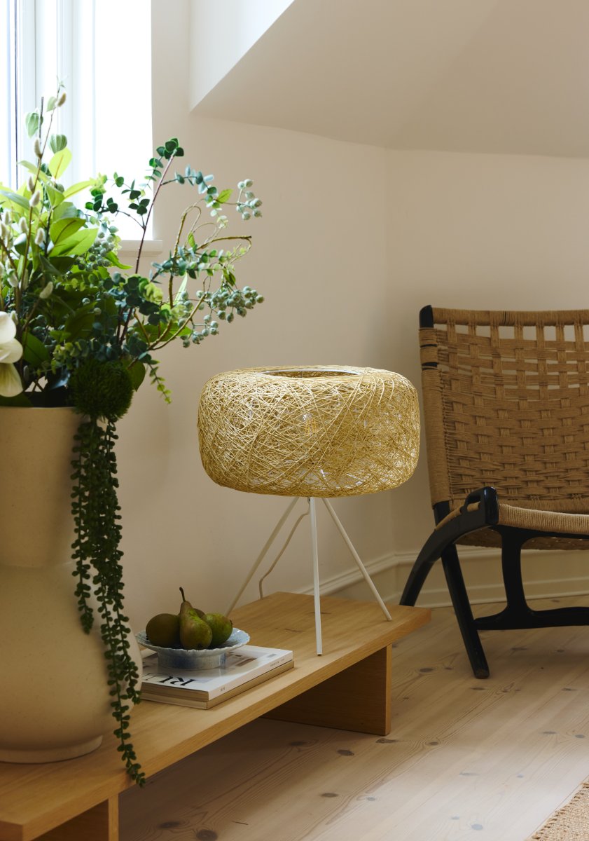 Paper Bale 48cm Natur bordlampe Fra Osram - Paper Bale &auml;r en vacker bordslampa med bohemisk design.