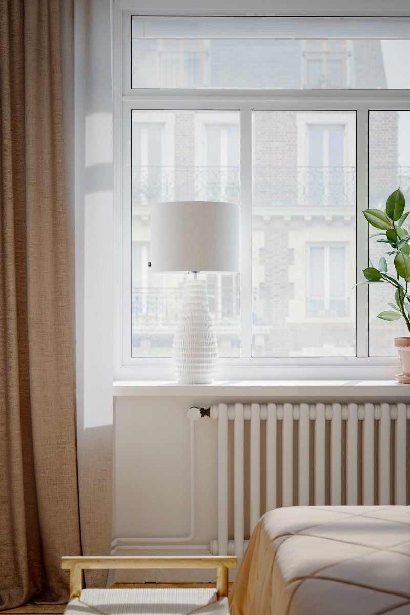 Bartha 74cm Cremet hvid bordlampe Fra By Rydéns - Lampefoden i et smukt design lavet af keramik i en cremet hvid farve skaber en dejlig harmoni i kombination med h&oslash;rsk&aelig;rmen i beige.