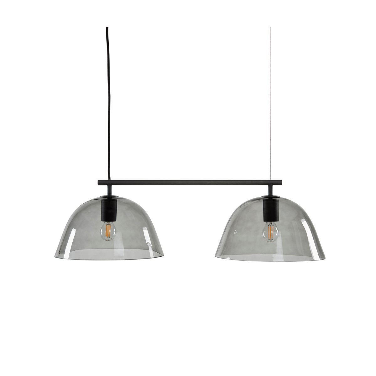 Wendo 70cm Sort loftslampe Fra CO Bankeryd - Wendo loftlampen passer perfekt over rektangulære spiseborde, da lampen giver godt lys samtidig med, at den skaber karakter i rummet.
