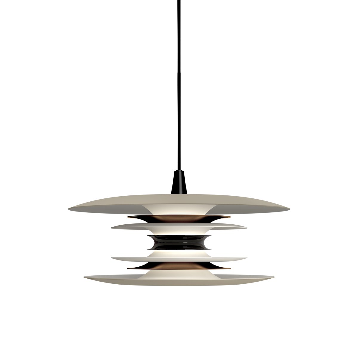 Diablo Ø40 Sand/bronze loftslampe Fra Belid - Diablo-pendlen er en del af den eksklusive Diablo-familie, designet af Joakim Fihn, og f&aring;s ogs&aring; som gulv-, bord- og v&aelig;glampe.