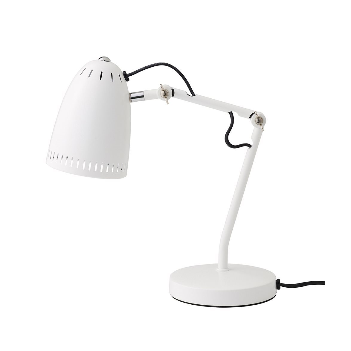 Dynamo 40cm Hvid skrivebordslampe Fra Superliving - Lampens minimalistiske design og robuste konstruktion kombinerer stil med holdbarhed, hvilket gør den til en ideel detalje til både moderne og klassiske miljøer.