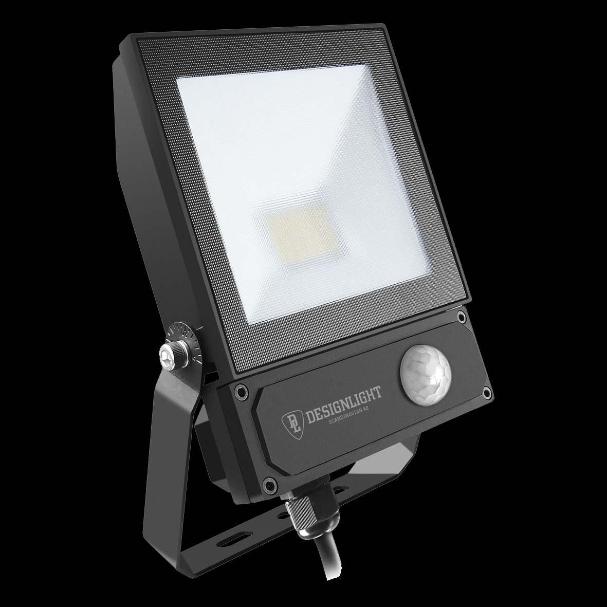 Elly projektør 30W sensor Sort Fra Designlight - Elly 30W er en kompakt og p&aring;lidelig LED-projekt&oslash;r udstyret med en PIR-sensor og fjernbetjening for nem programmering.