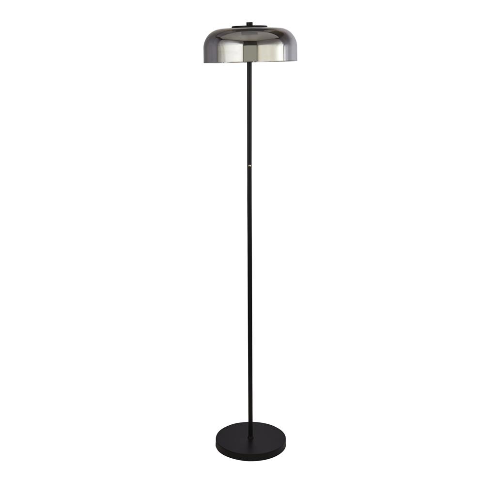 Frisbee Sort gulvlampe Fra Searchlight - Lampen har en smooth touch-funktion og er udstyret med en integreret 3-trins lysdæmper, så du nemt kan justere lysstyrken, så den passer til dit humør og dine behov.