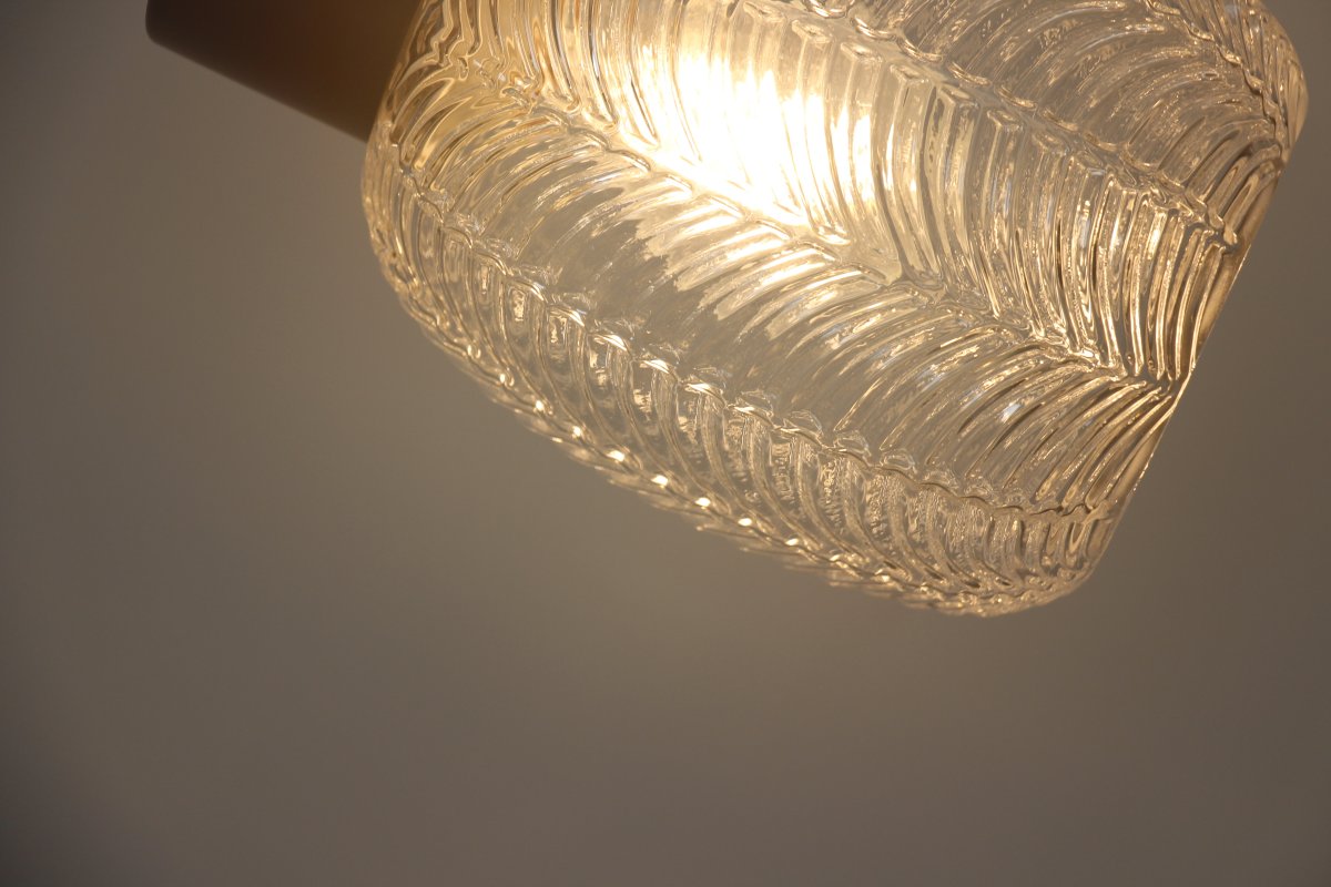 Tabaco Ø14 Gennemsigtig/sort vindueslampe Fra Lampan - Tabaco er en dekorativ vindueslampe, der kombinerer moderne design med smukke detaljer.