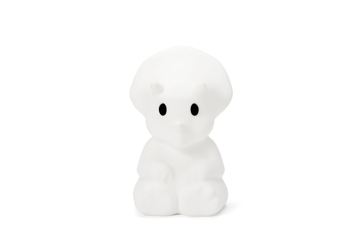 Mira First Light Hvid børnelampe Fra Mr Maria - Mira er en del af Mr Marias dinosaurserie sammen med Nova, en Brachiosaurus og Rena, en venlig Tyrannosaurus Rex, og er en perfekt ledsager p&aring; b&oslash;rnev&aelig;relset.