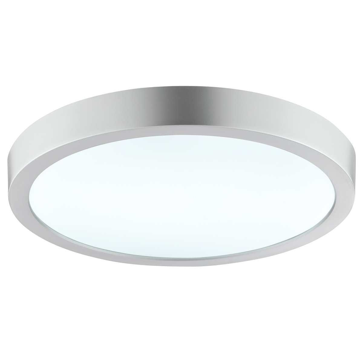 Jade Ø28 Sølv badeværelseslampe Fra Brilliant - Lampen er IP44-klassificeret og er ideel til badev&aelig;relser, vaskerum eller andre v&aring;drum, hvor h&oslash;j lysstyrke og holdbarhed er p&aring;kr&aelig;vet.