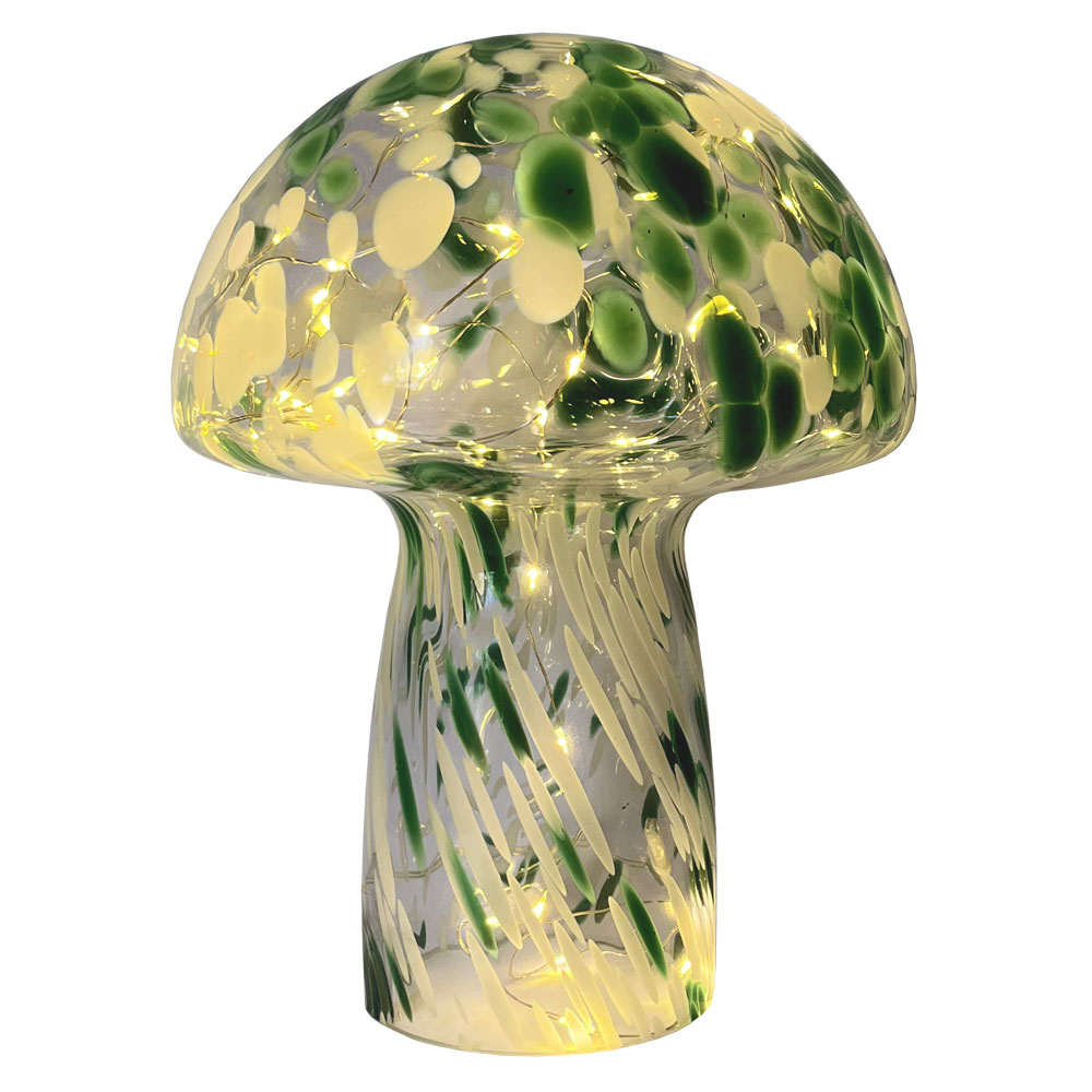 Mushroom 23cm Grøn bordlampe Fra Pixie Design - Svampelampen fra Pixie Design har et smukt design med en marmoreret overflade i gr&oslash;n og hvid.