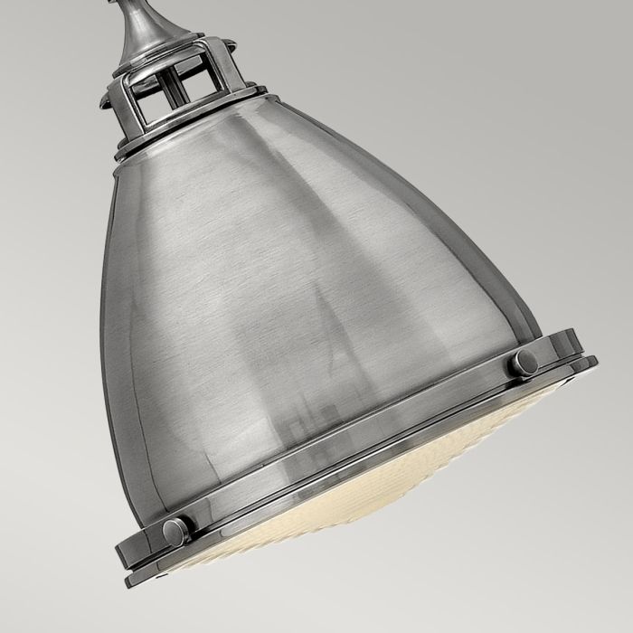 Amelia Ø32 Antik nikkel loftslampe Fra Elstead Lighting - Kupolen har en etsad prismatisk bottenlins, och denna helmetalliska versionen i polerad antiknickel har en autentisk vintagelook.