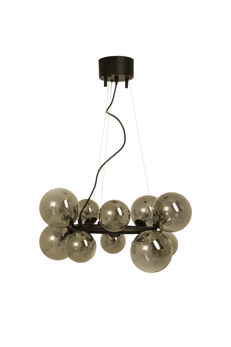 Molekyl Ø50 Røg grå loftslampe Fra Aneta Lighting - Dets moderne og unikke design kombineret med materialer af h&oslash;j kvalitet g&oslash;r det til et ideelt valg for den designbevidste &ndash; en lampe, der er lige s&aring; meget en stemningsskaber som en stils&aelig;tning.