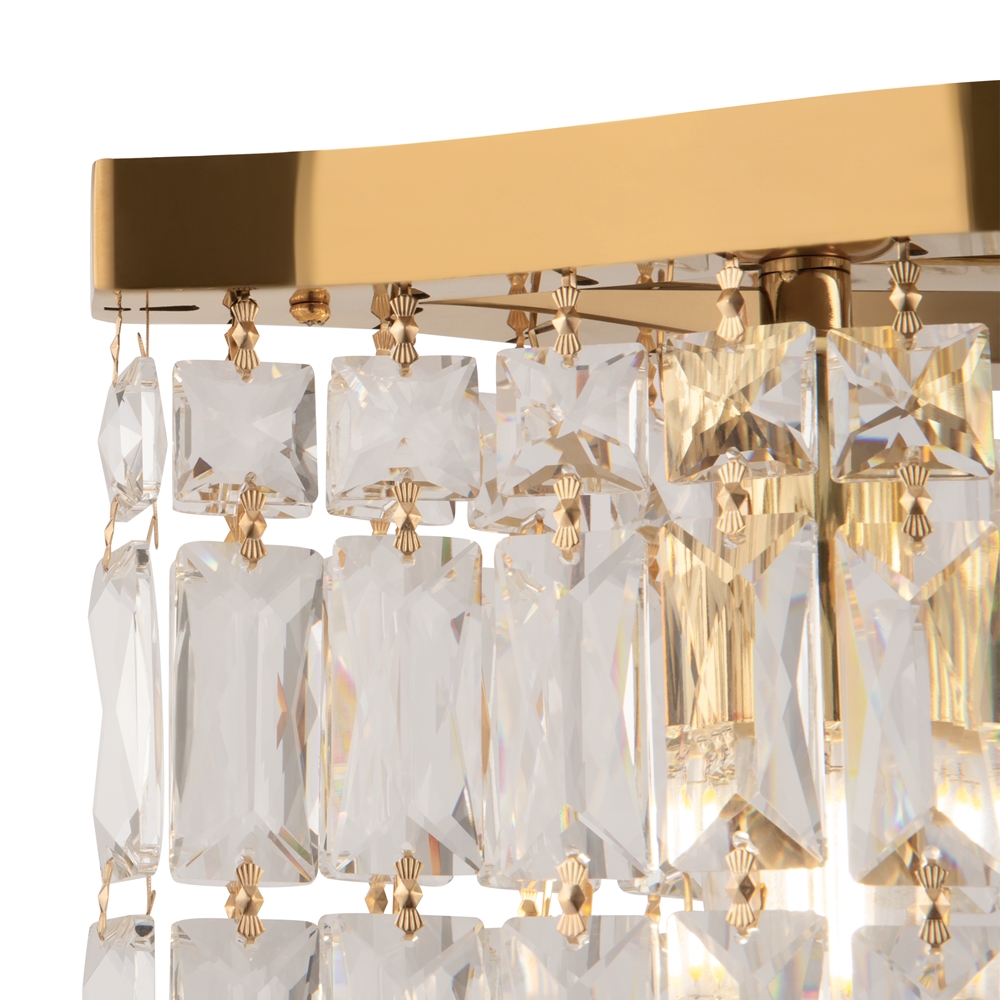 Dune 93cm Guld krystal Fra Maytoni - De funklende prismer fanger lyset og skaber en luksuri&oslash;s atmosf&aelig;re i rummet.