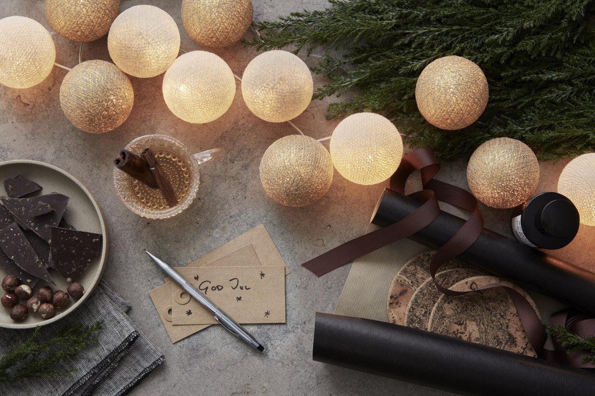 Irislights Gold 20-lights Guld Fra Irislights - Produktet er h&aring;ndlavet, og variationer i farve, form og st&oslash;rrelse kan forekomme.