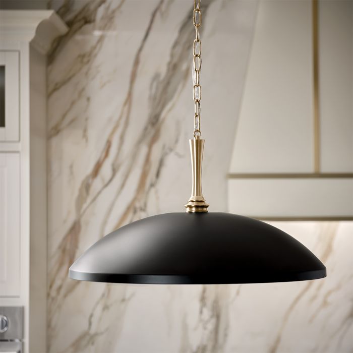 Delarosa Ø50 Sort/bronze loftslampe Fra Elstead Lighting - Delarosa loftspendlen er en stilfuld og gener&oslash;s lampe, der virkelig s&aelig;tter tonen i rummet.