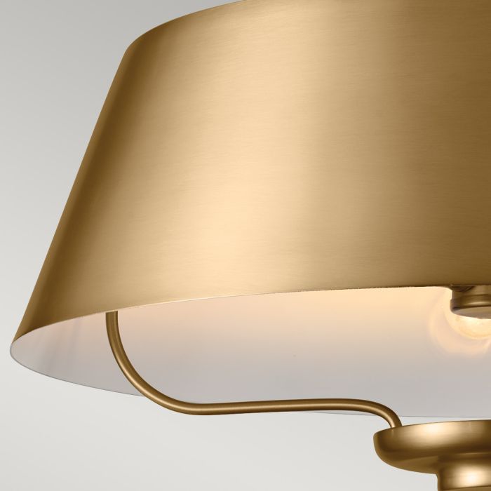 Luella Ø40 Børstet messing loftslampe Fra Elstead Lighting - Med den medfølgende stang kan Luella nemt laves om fra en loftslampe til en pendel.