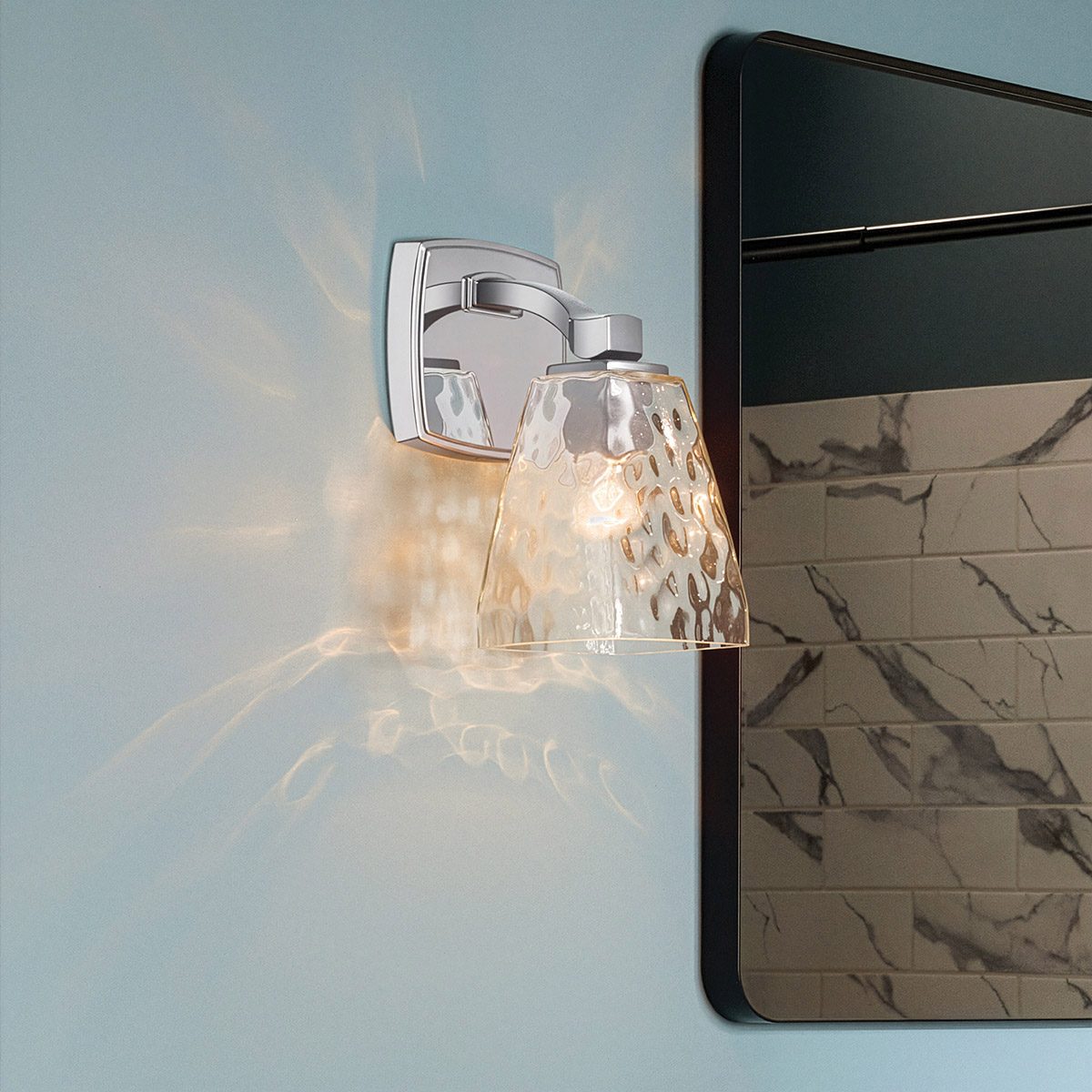 Marant 24cm Krom badeværelseslampe Fra Elstead Lighting - Marant er en elegant v&aelig;glampe til badev&aelig;relset med et stilfuldt og eksklusivt design.