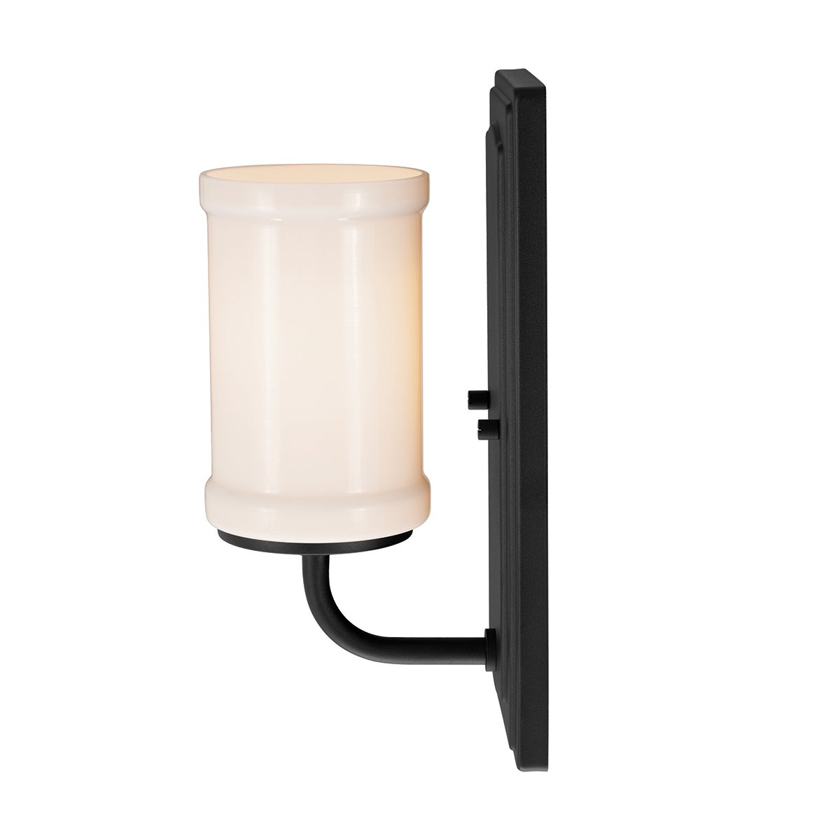 Vetivene 30cm Sort badeværelseslampe Fra Elstead Lighting - Vetivene er en elegant v&aelig;glampe til badev&aelig;relset, der kombinerer en klassisk form med stilfulde materialer.