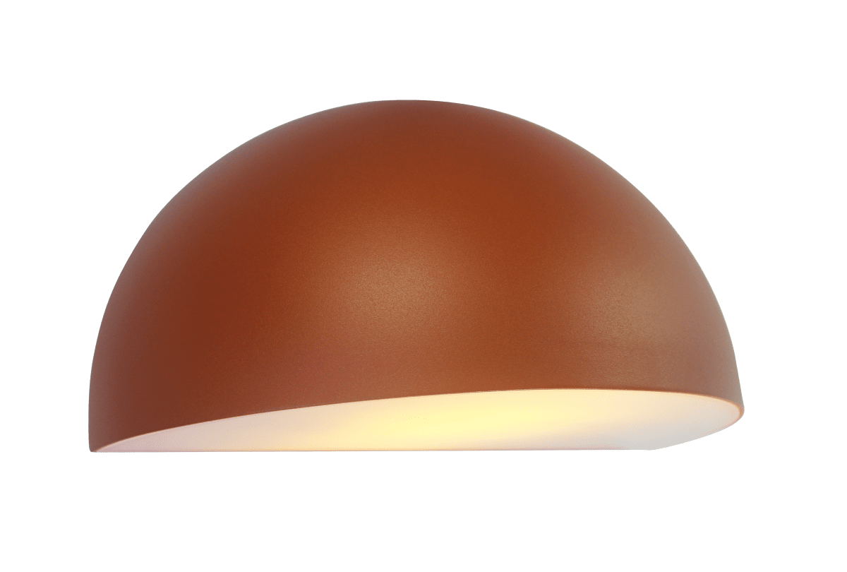 Karlskrona Rust udendørslampe Fra Nordic Lighting - Placer den ved indgangen, terrassen eller flere p&aring; rad og r&aelig;kke langs facaden.