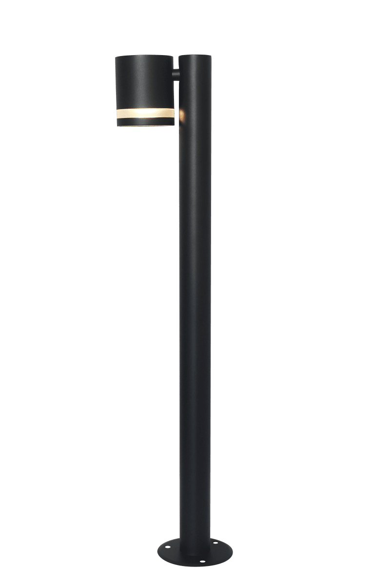 Karlshamn 80cm Sort pullerter Fra Nordic Lighting - Karlshamn er en klassisk pullert lavet af sort aluminium.