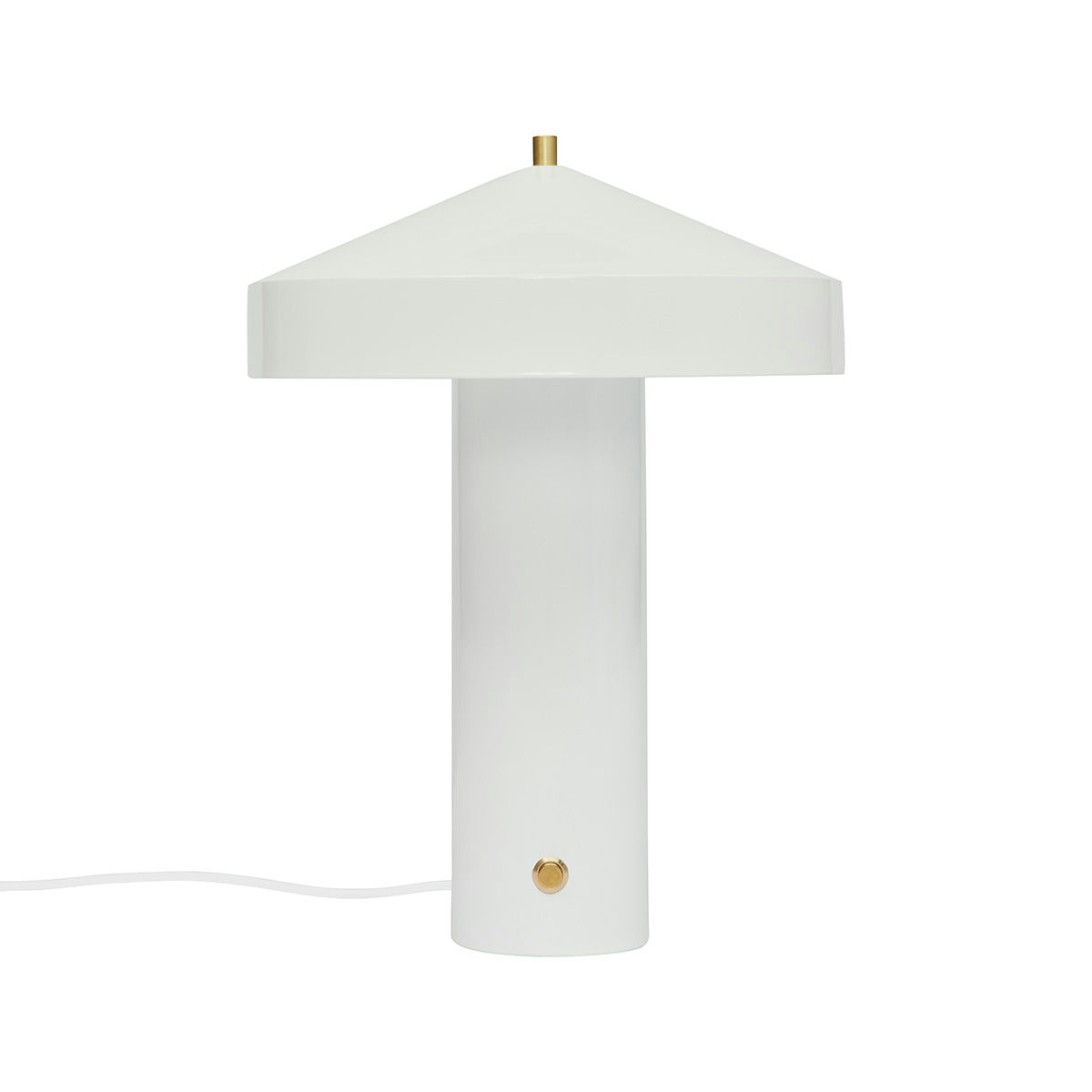 Hatto 40cm Hvid bordlampe Fra OYOY - Lampen er en del af den populære Hatto-serie og fås i flere moderne farver.